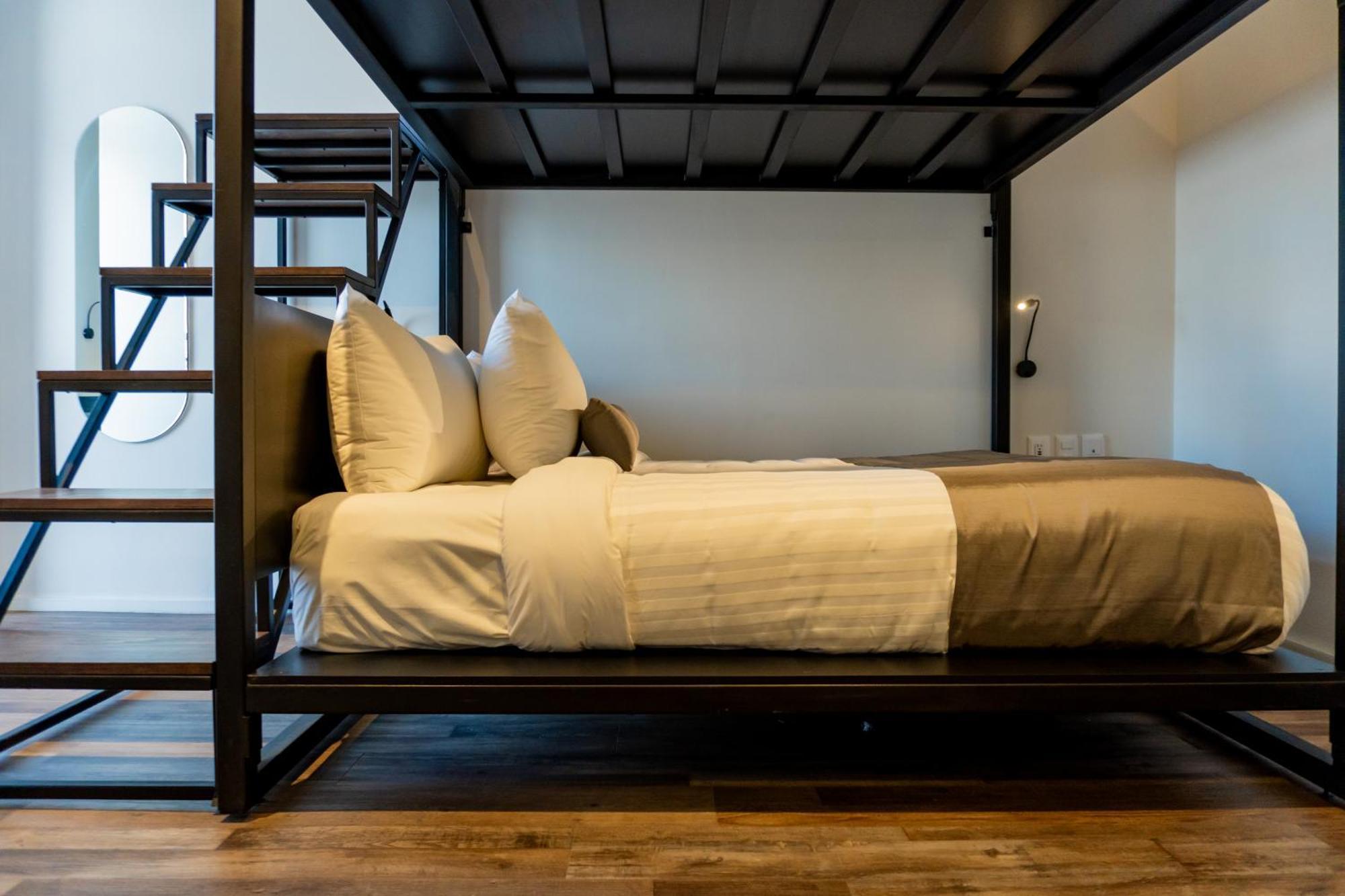 Alt Urbana Hotel León Kültér fotó
