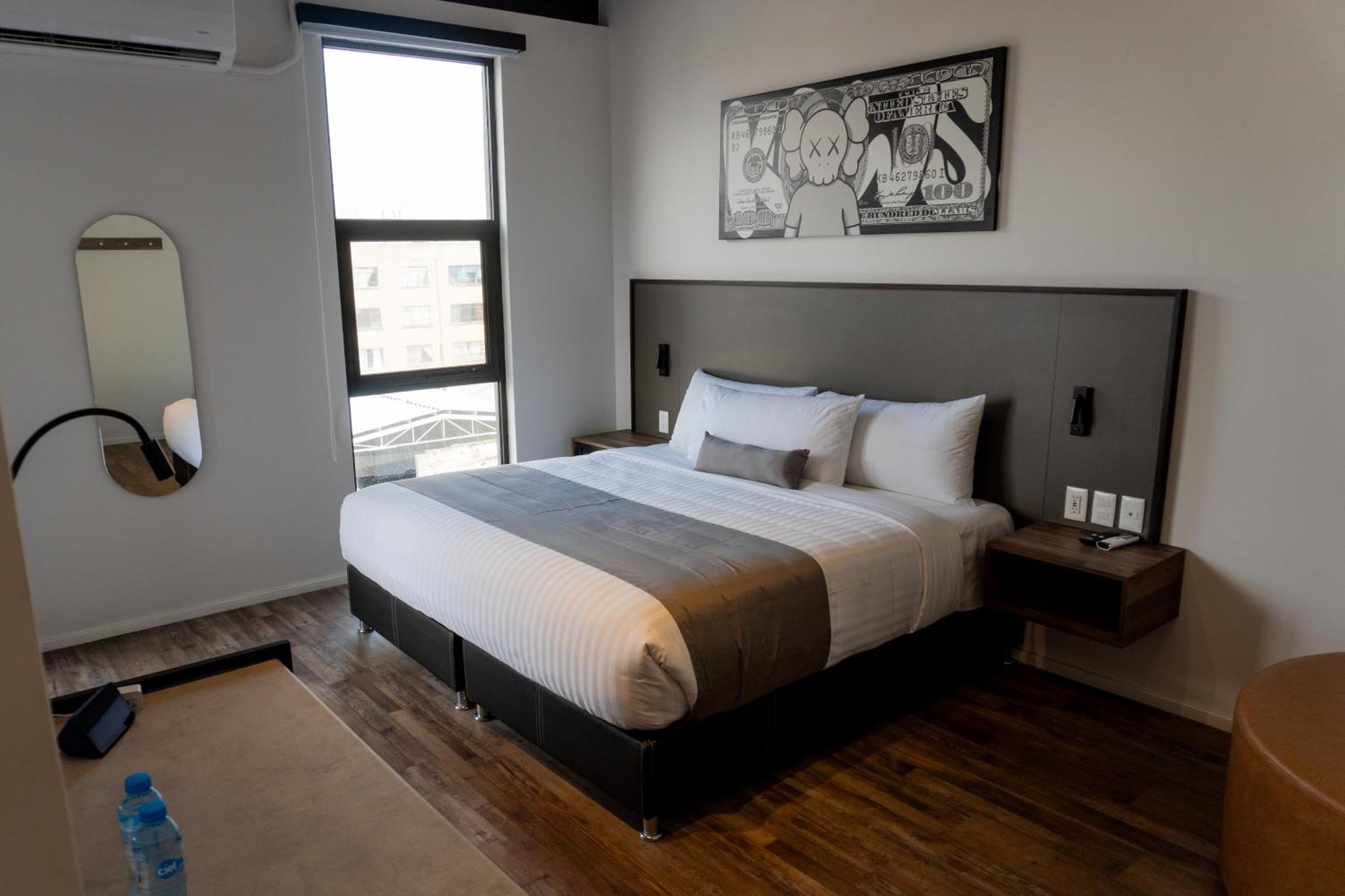 Alt Urbana Hotel León Kültér fotó