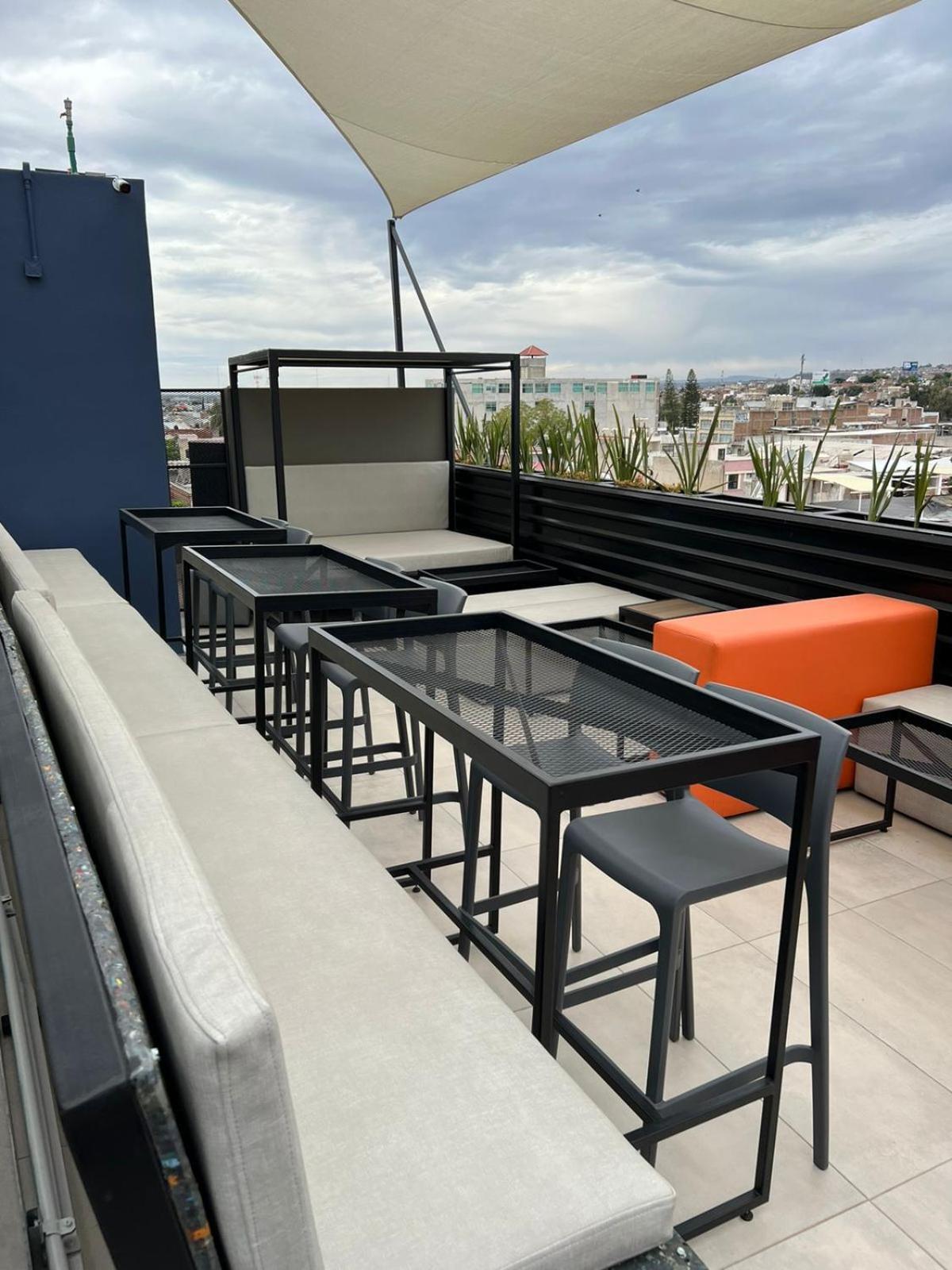 Alt Urbana Hotel León Kültér fotó
