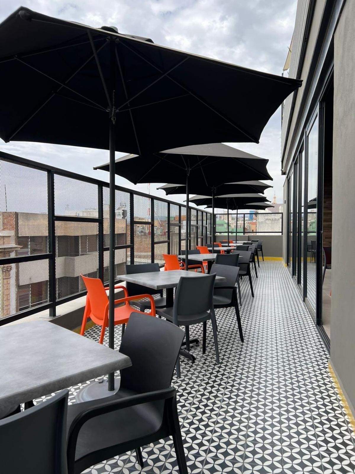 Alt Urbana Hotel León Kültér fotó